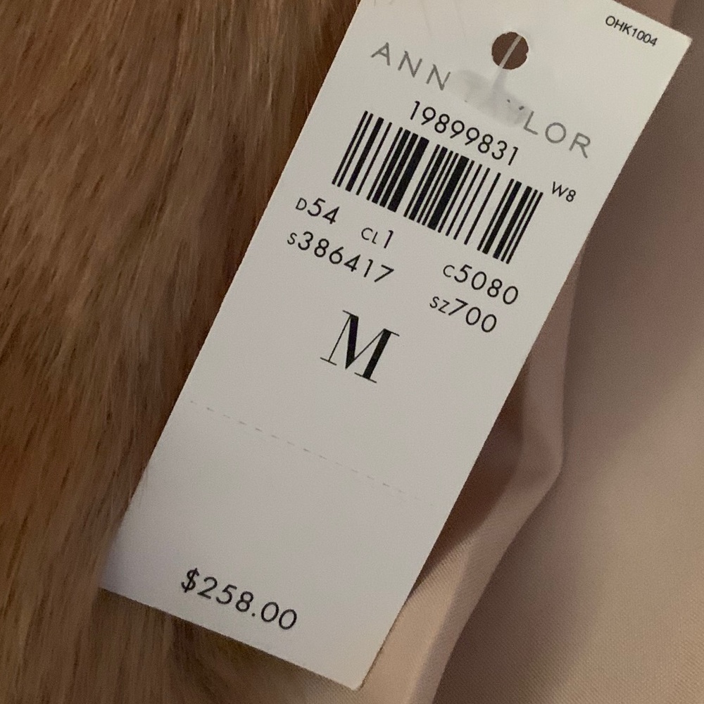 SOLD!! Ann Taylor faux fur Teddy Coat Blush vegan NEW NWT - Picture 6 of 13